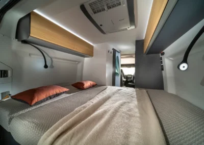 Twin 600 SPB bed