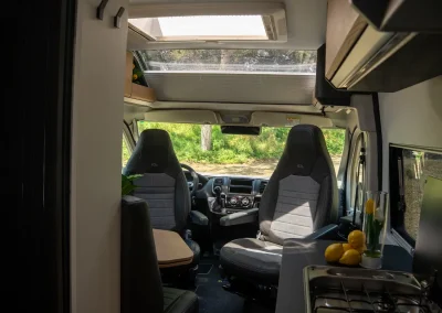 Twin 600 SLB SELECTION interieur