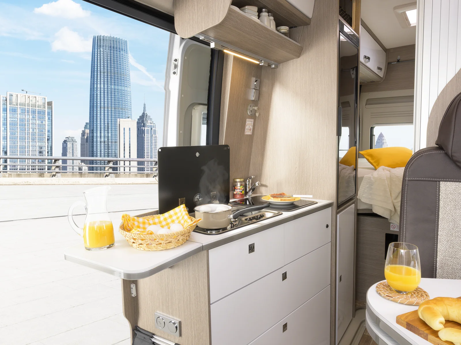 De keuken in de Roadcruiser Revolution