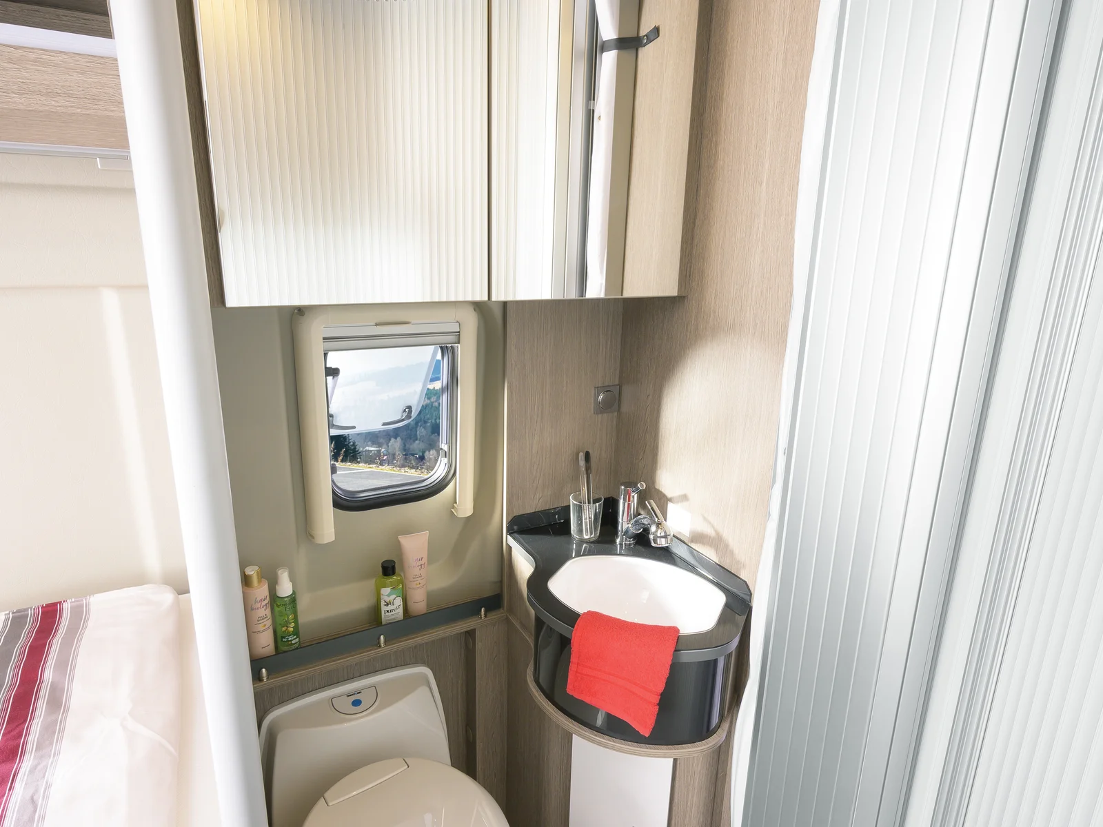 Badkamer in de Roadcruiser XL
