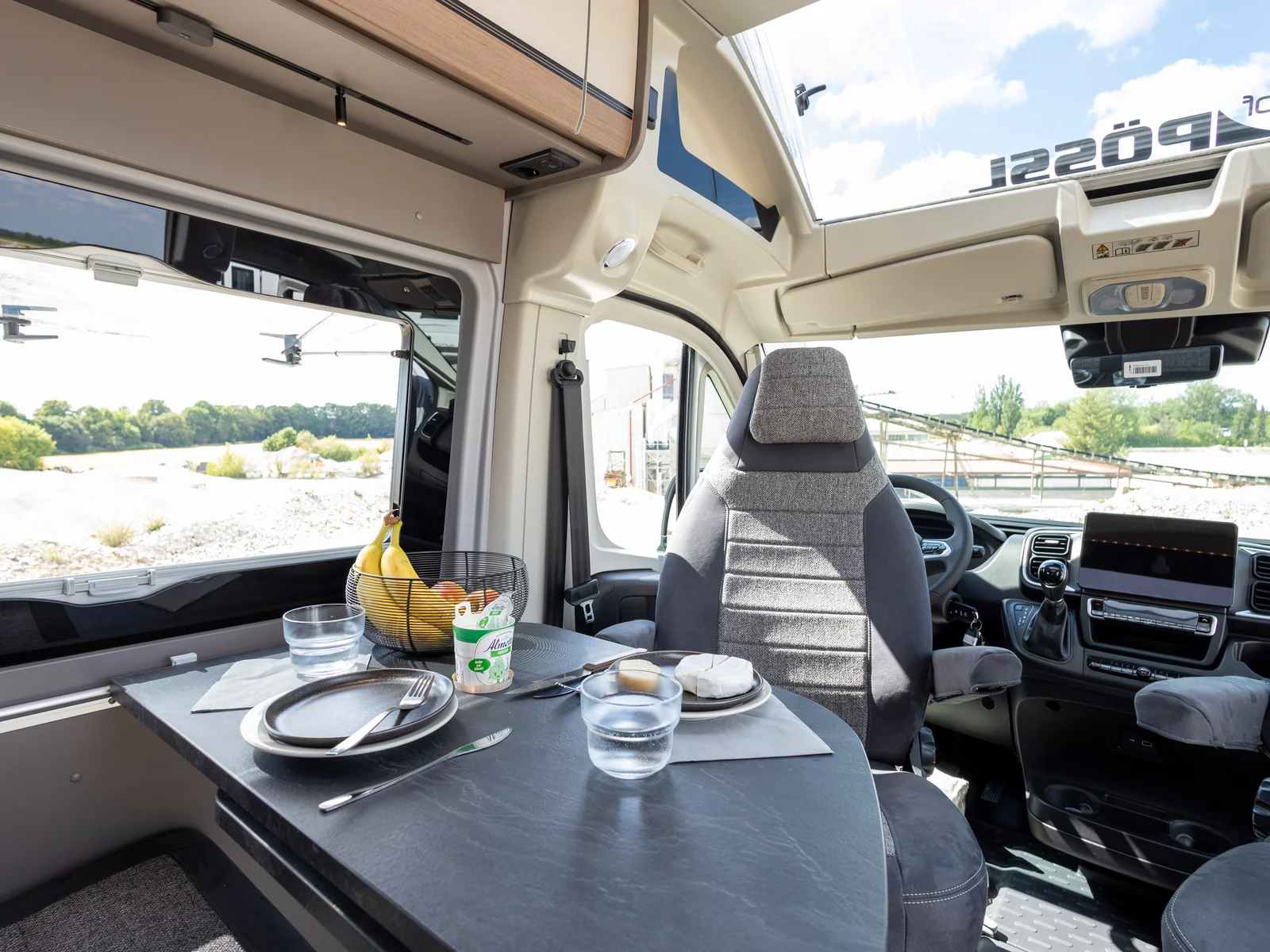 summit-prime-640-zitgroep De skyroof in de Summit Prime 640