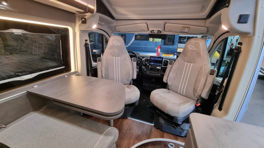 possl-summit-640-shine-13