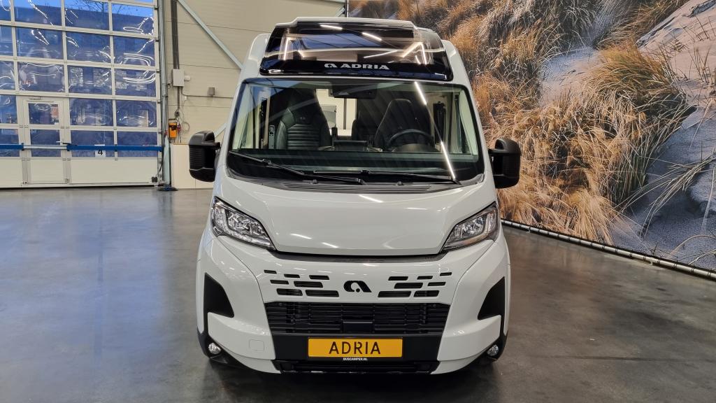 adria-twin-sports-640-sgx-20