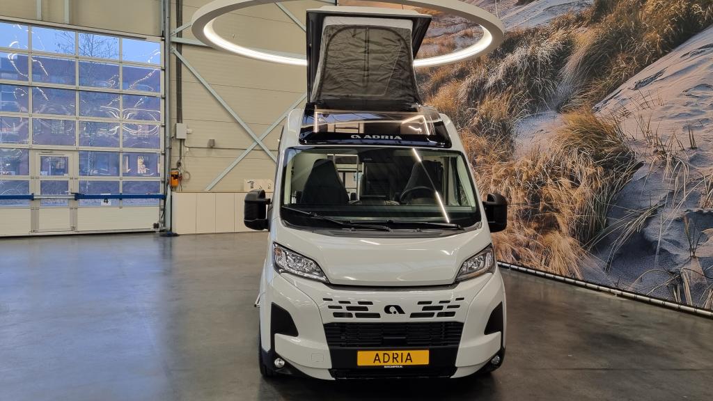 adria-twin-sports-640-sgx-21