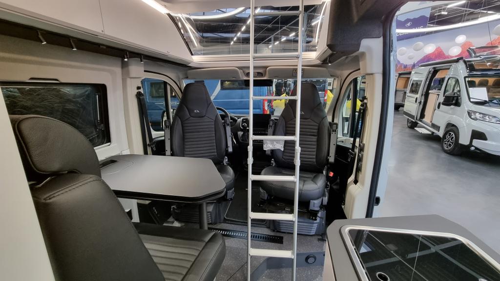 adria-twin-sports-640-sgx-22