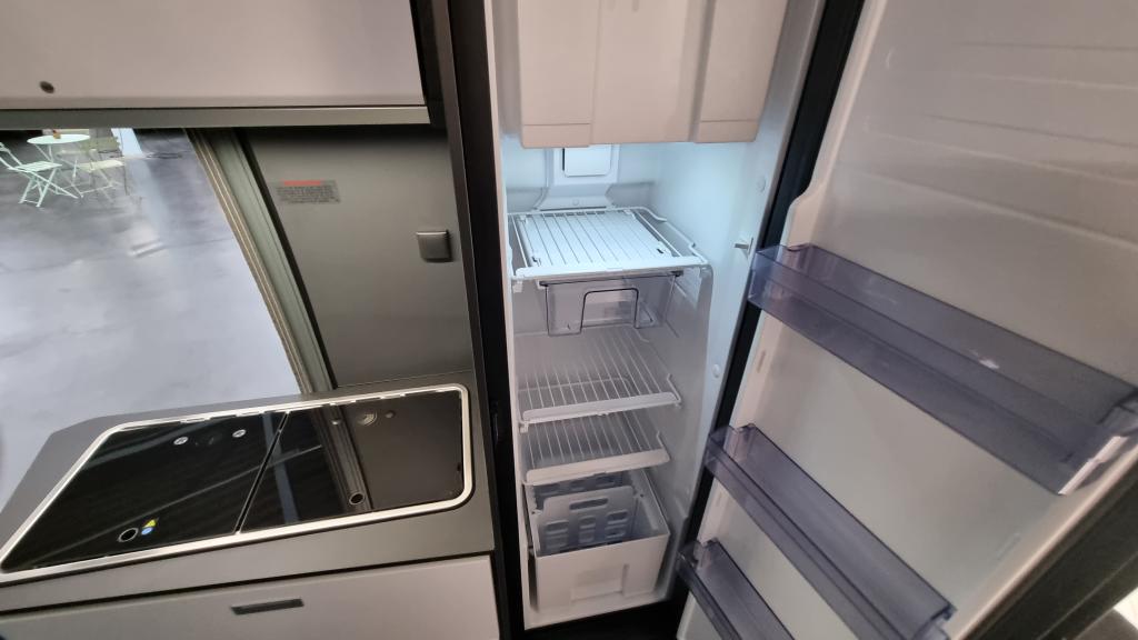 adria-twin-supreme-640-slb-5