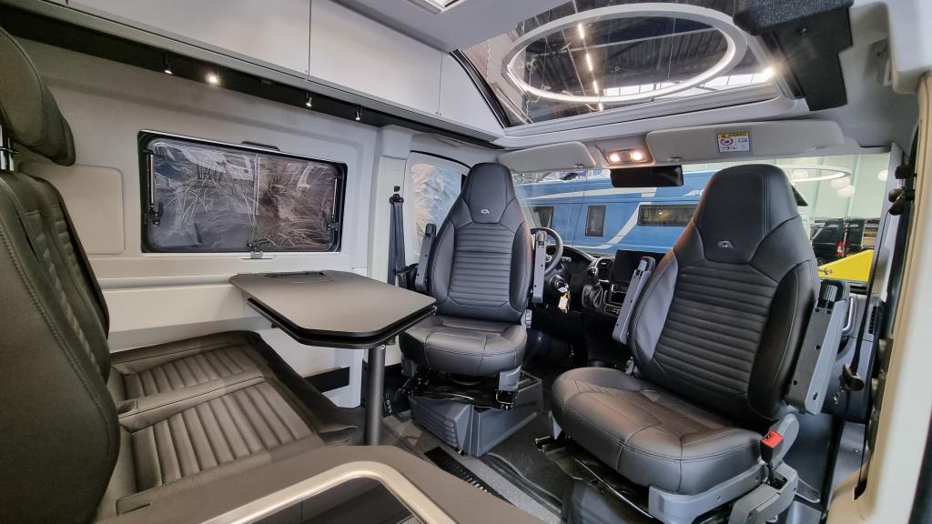 adria-twin-supreme-600-spb-3