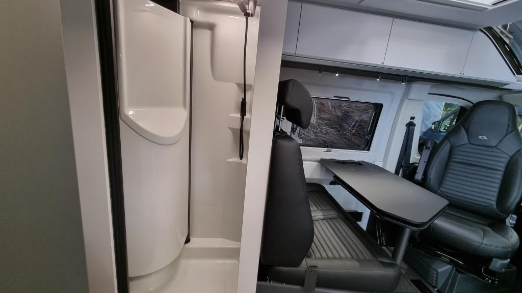 adria-twin-supreme-600-spb-7