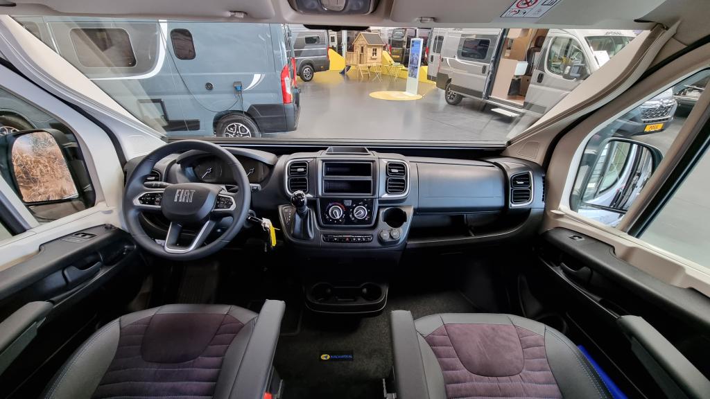 adria-twin-sports-640-sgx-24