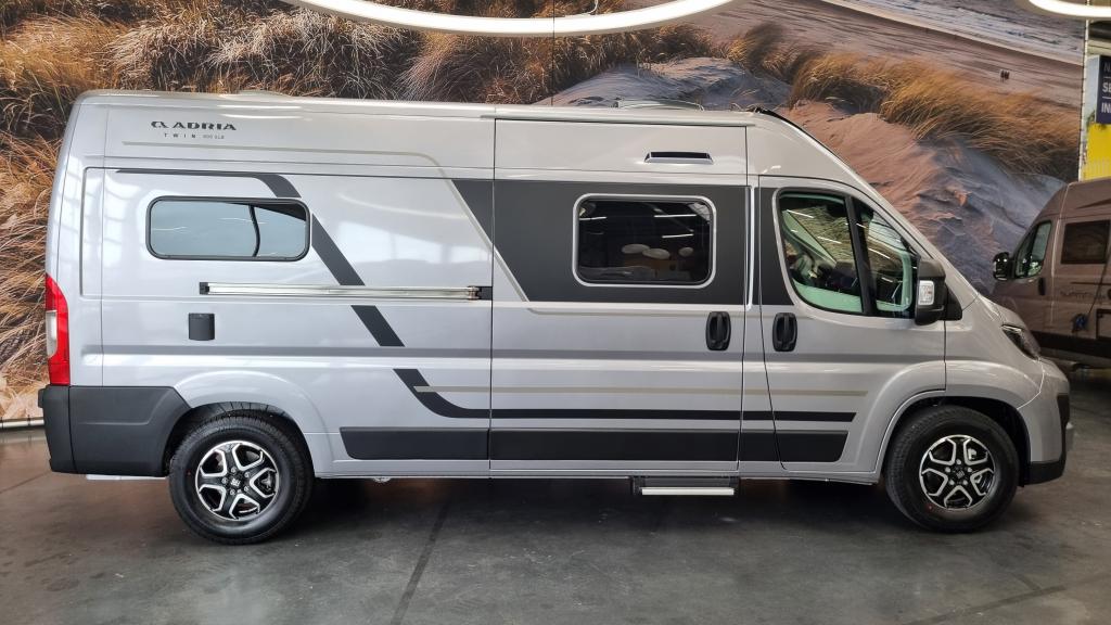 adria-twin-600-slb-21