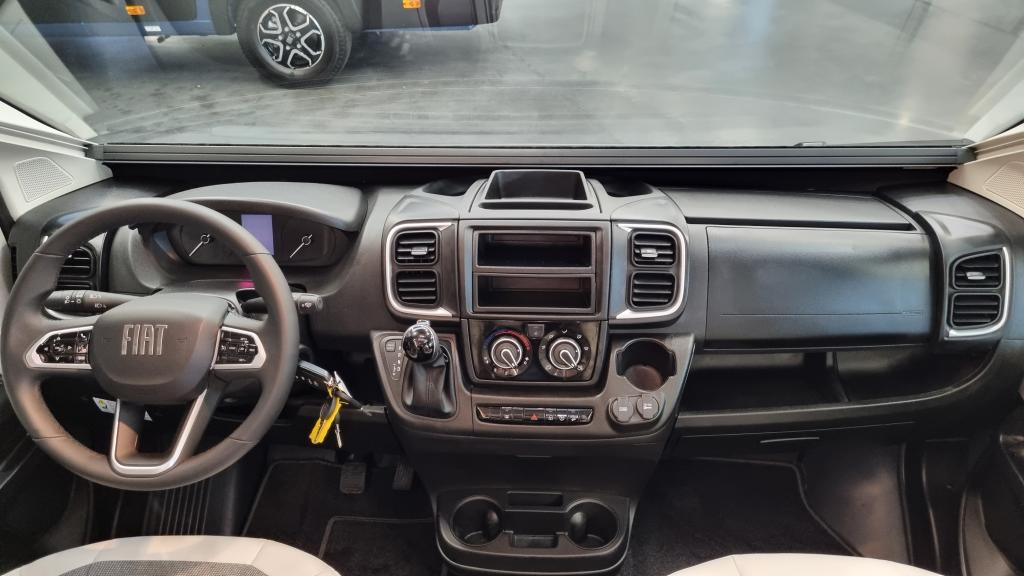 adria-twin-640-slb-60-year-14