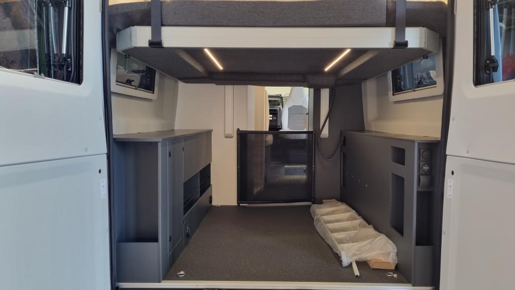 adria-twin-640-sgx-60-year-10