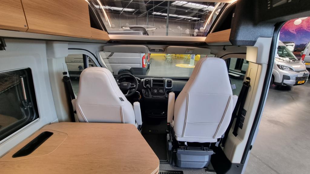 adria-twin-640-sgx-60-year-14