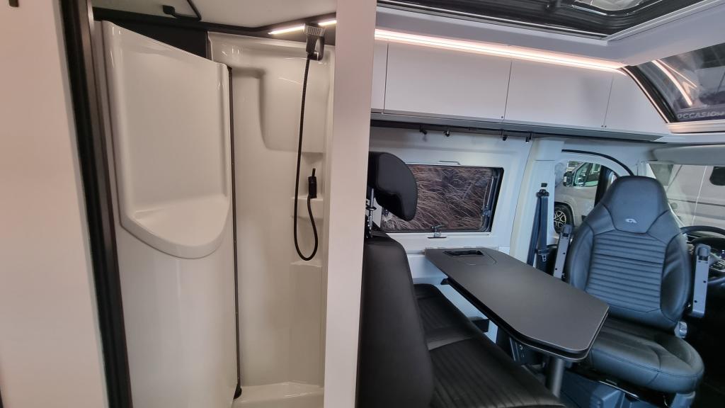 adria-twin-supreme-640-slb-6