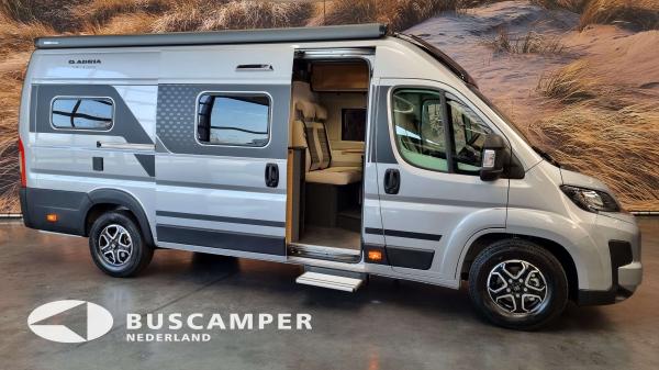 adria-twin-640-sgx-60-year-3