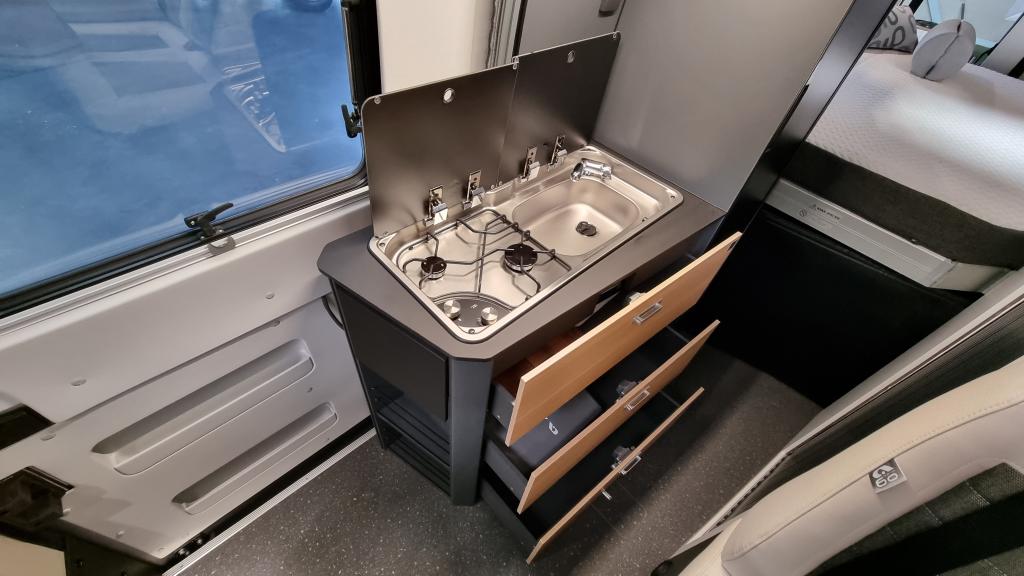 adria-twin-640-sgx-60-year-4