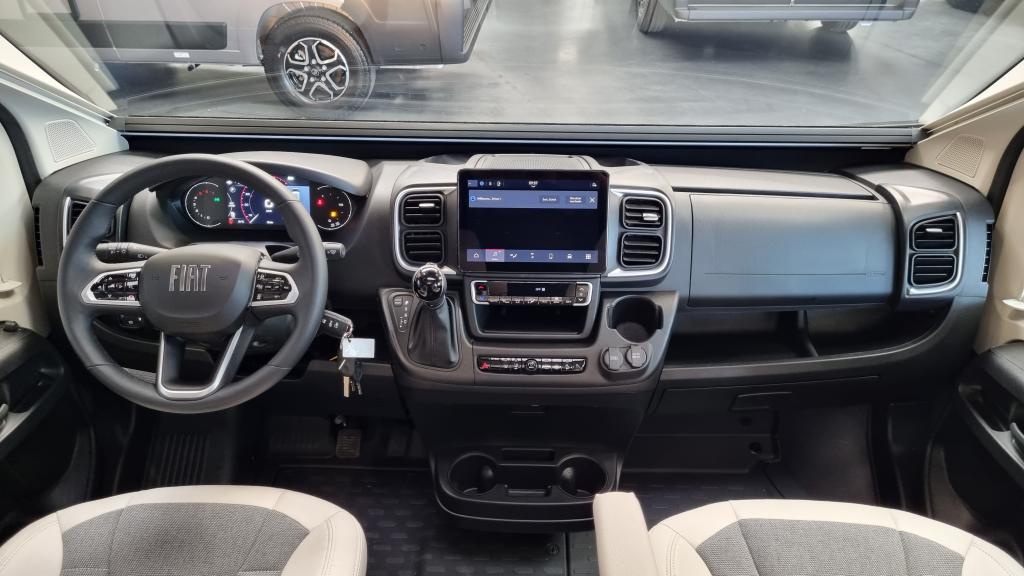 adria-twin-640-sgx-60-year-16