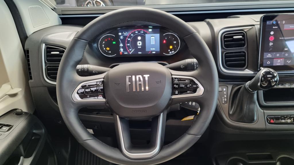 adria-twin-640-sgx-60-year-17