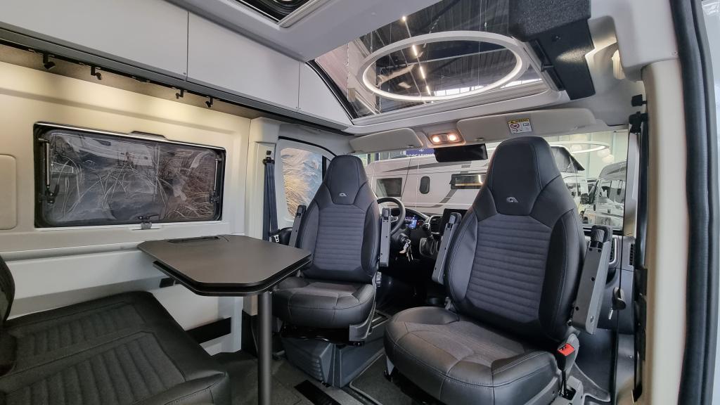 adria-twin-supreme-640-slb-2