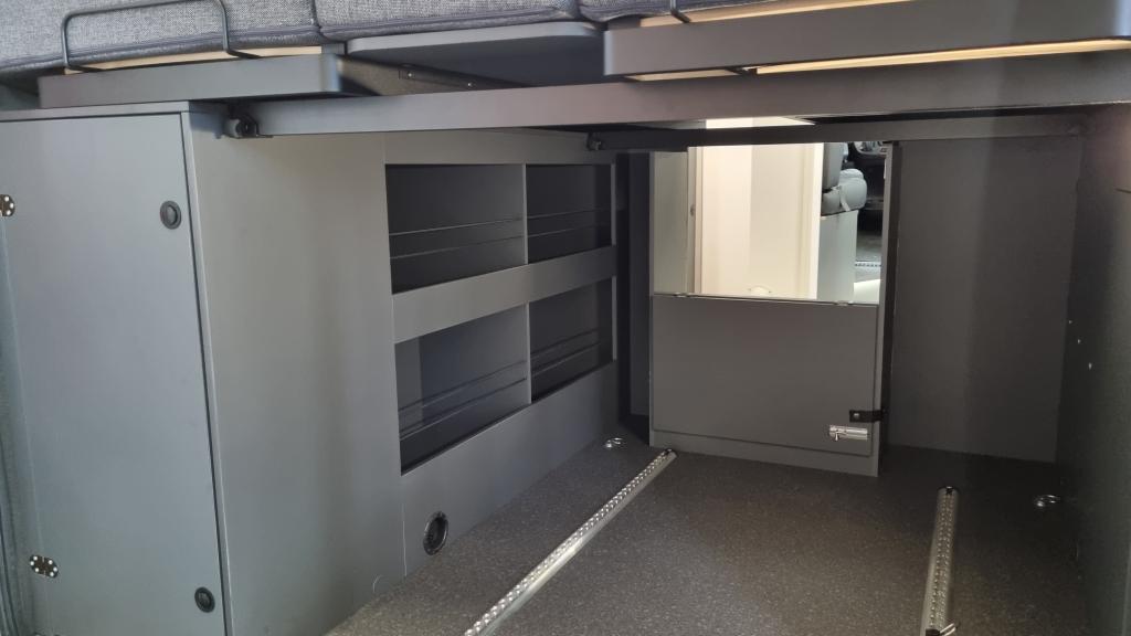 adria-twin-supreme-640-slb-12