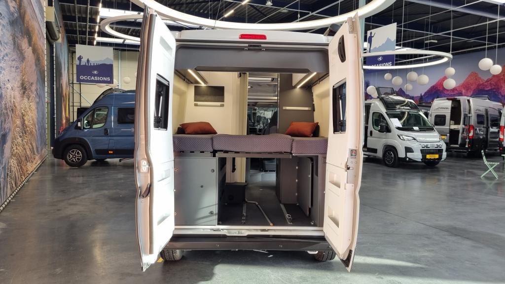 adria-twin-supreme-600-spb-10