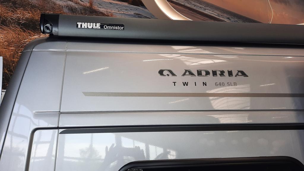 adria-twin-640-slb-18