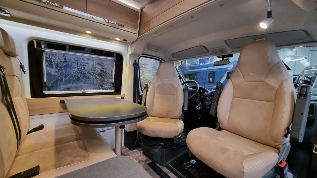 adria-twin-640-slx-buscamper-2