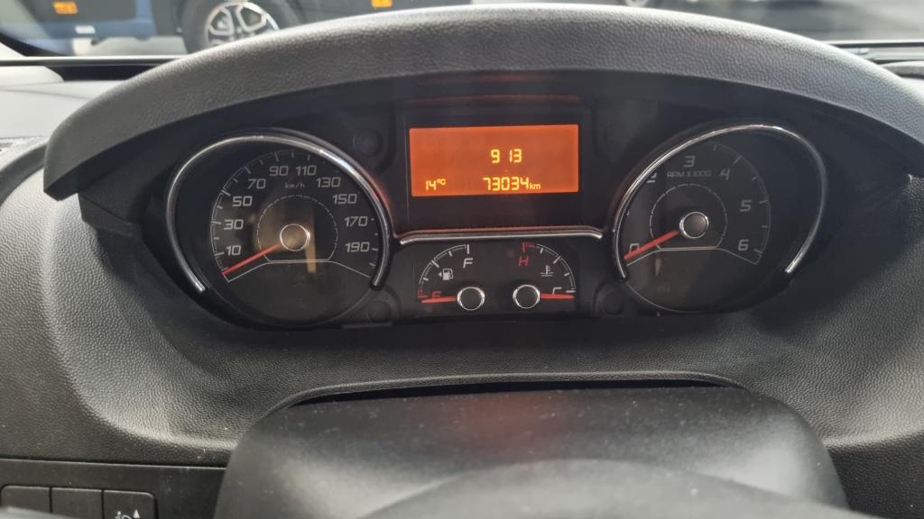 adria-twin-640-slx-buscamper-15