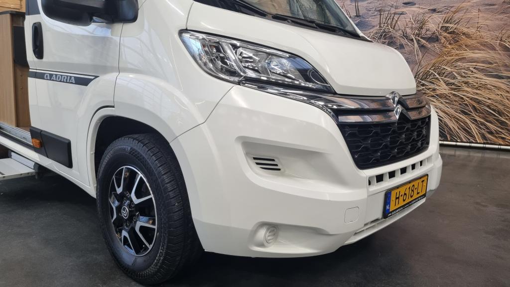 adria-twin-640-slx-buscamper-19