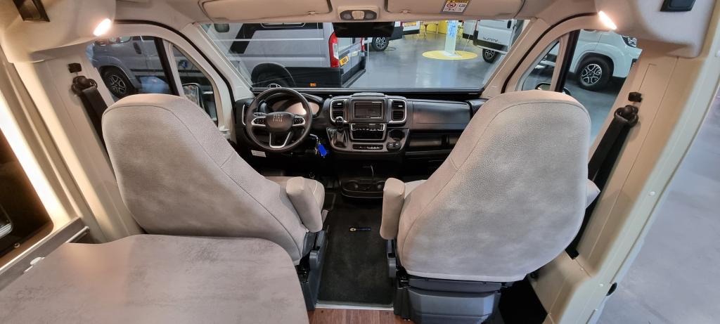 possl-summit-600-shine-16