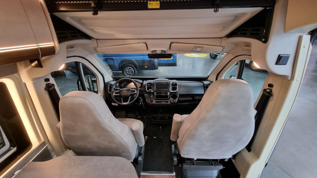 possl-summit-600-shine-16