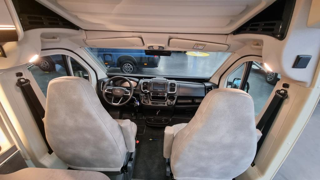 possl-summit-640-shine-15