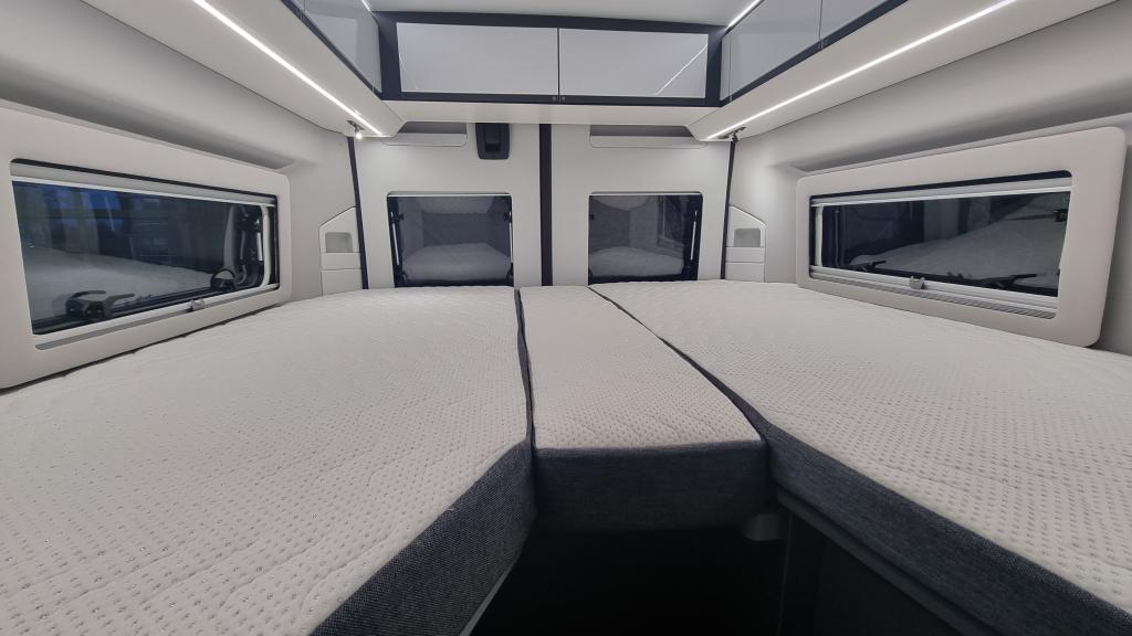 adria-twin-supreme-640-slb-8