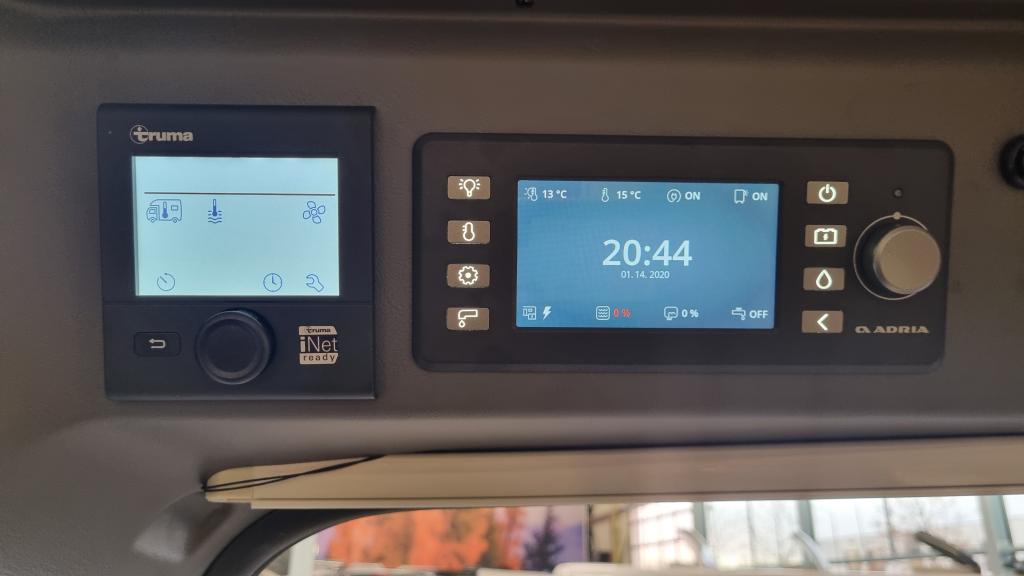 adria-twin-supreme-640-slb-19