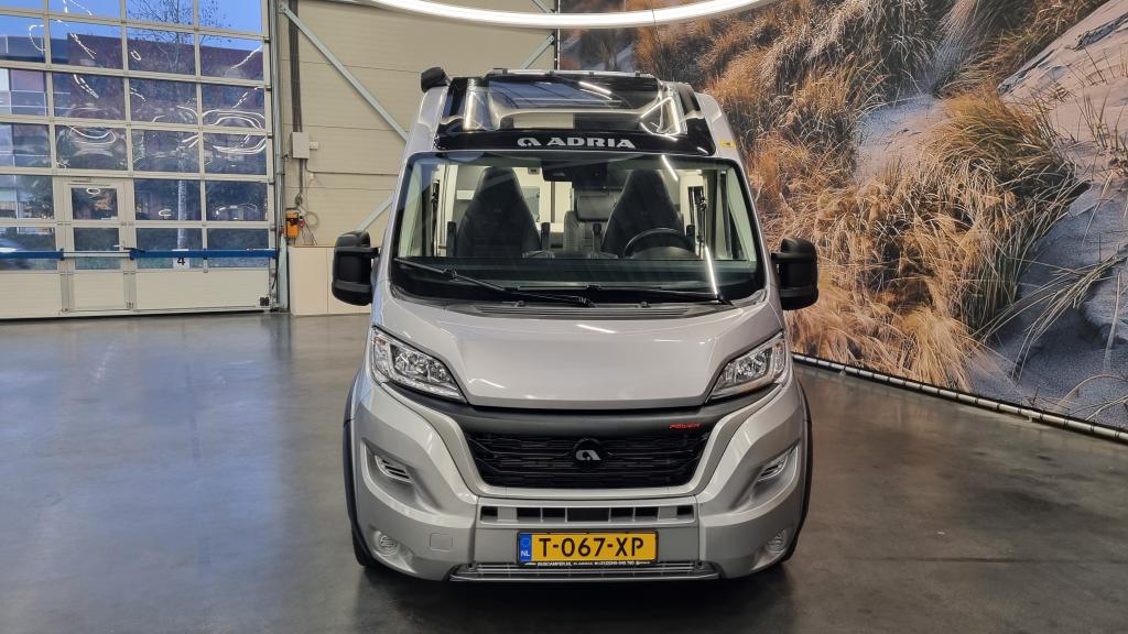 adria-twin-supreme-640-slb-22