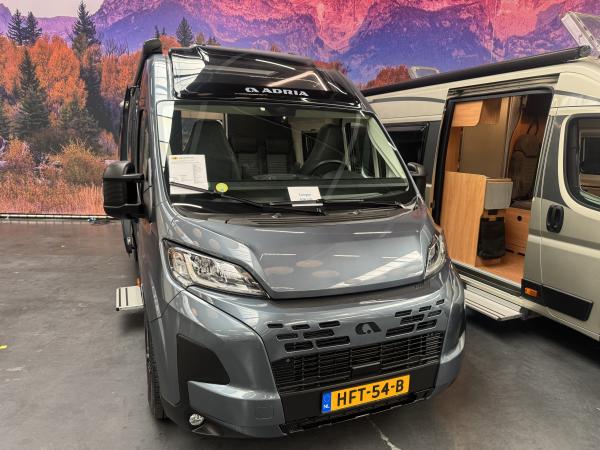 adria-twin-supreme-640-slb-2